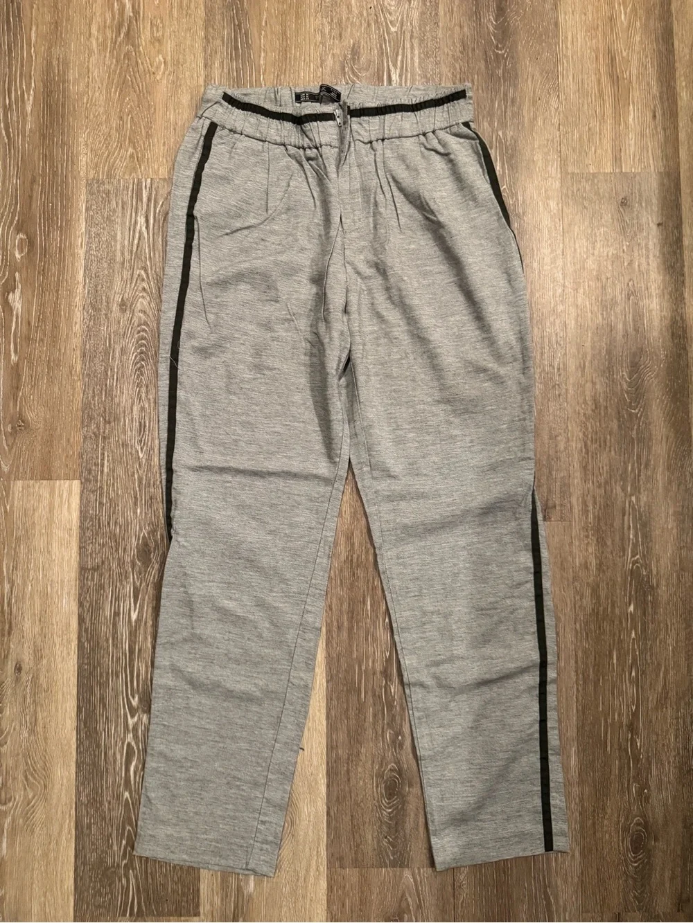 Zara trafuluc linen gray with green stripe trouser